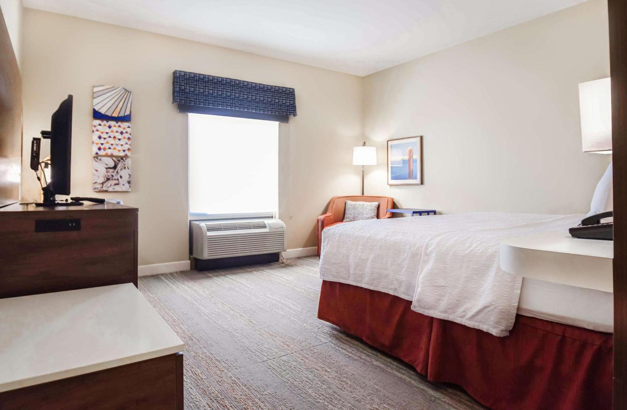 Hampton Inn Baton Rouge - Денъм Спрингс Екстериор снимка