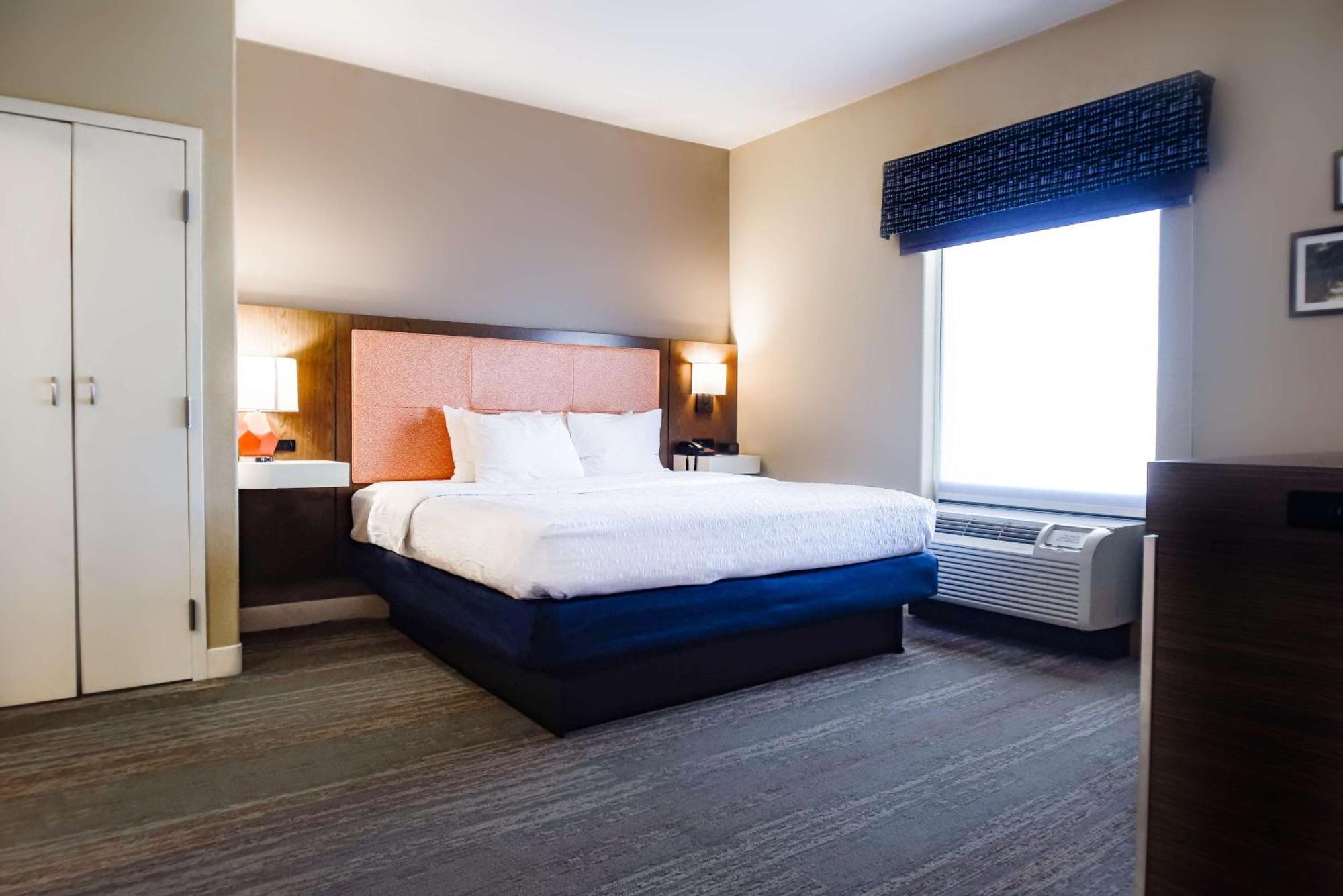 Hampton Inn Baton Rouge - Денъм Спрингс Екстериор снимка