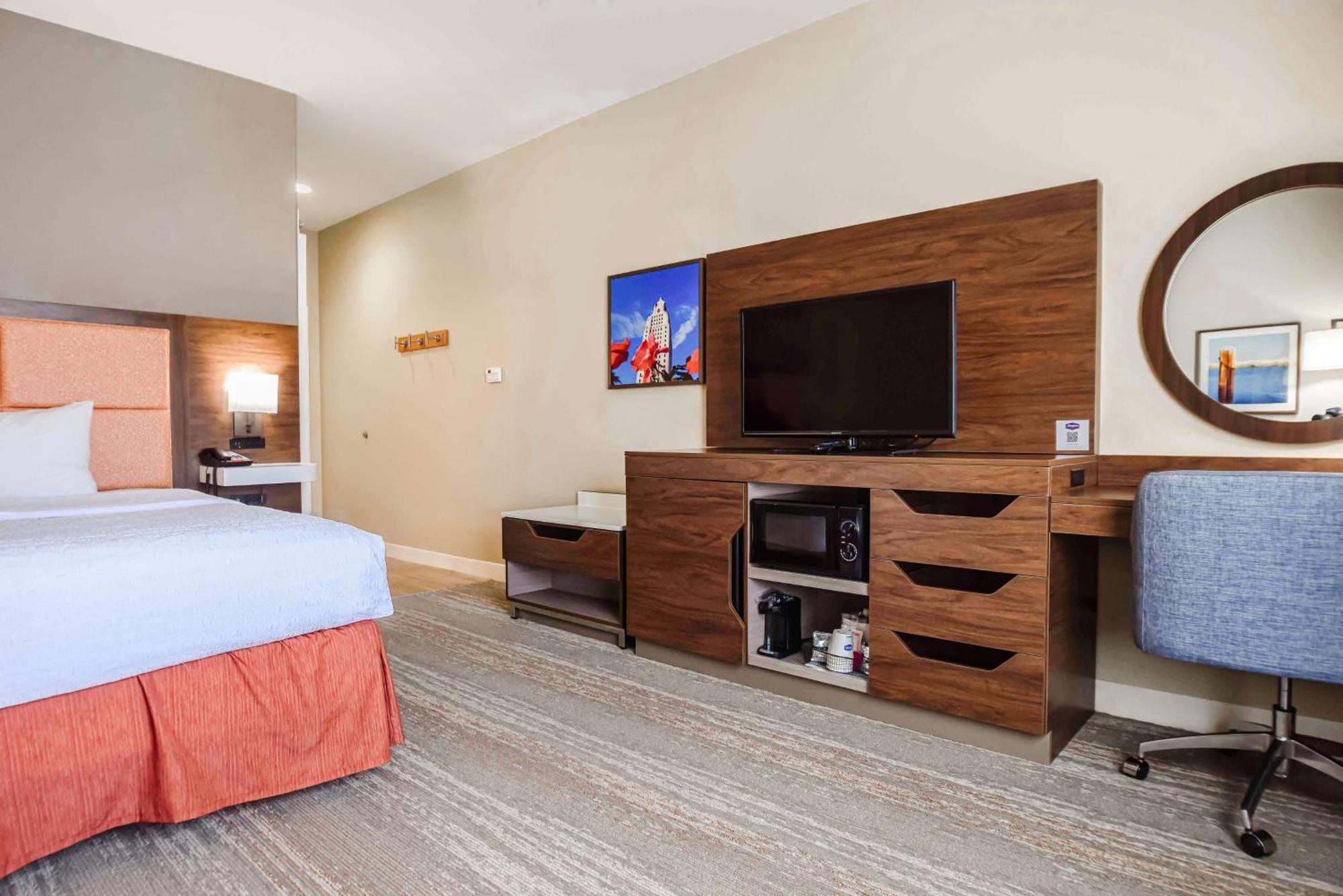 Hampton Inn Baton Rouge - Денъм Спрингс Екстериор снимка