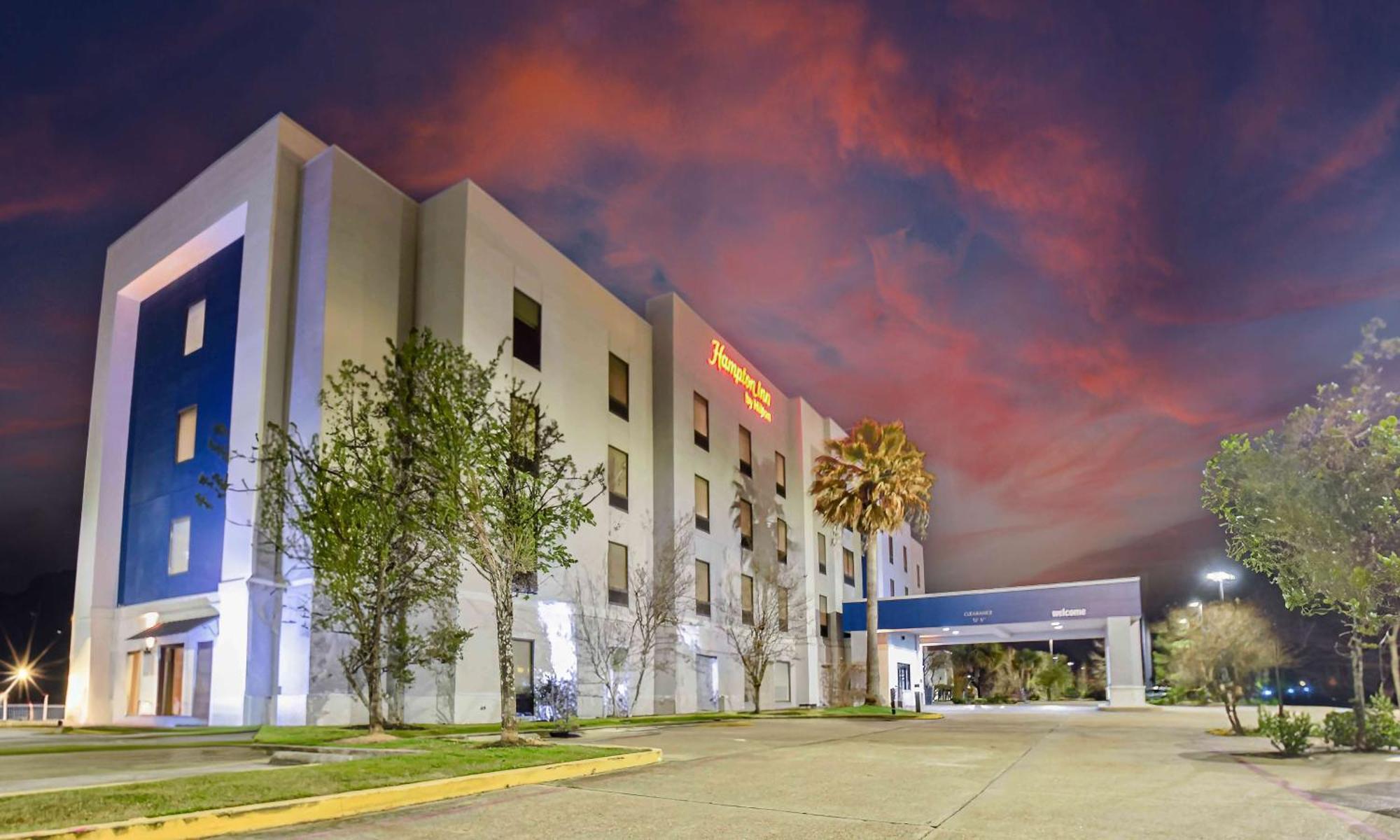 Hampton Inn Baton Rouge - Денъм Спрингс Екстериор снимка